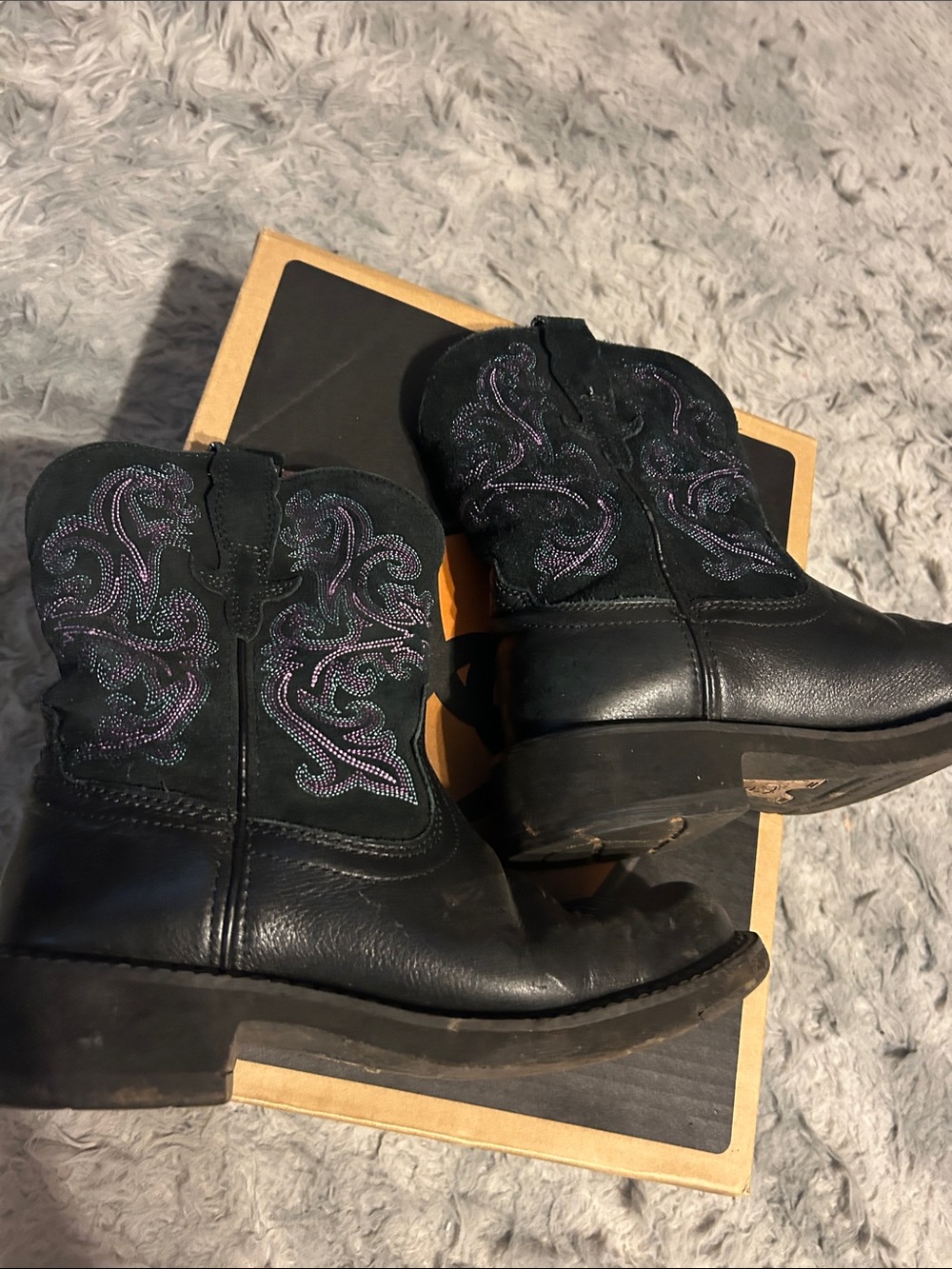 Ariat FatBaby Black Leather Western Boots with Purple Stitching - Picture 3 of 6